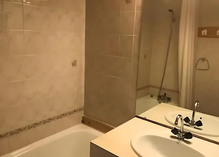 In And Out Studio, Sleeps 2-3 Courchevel