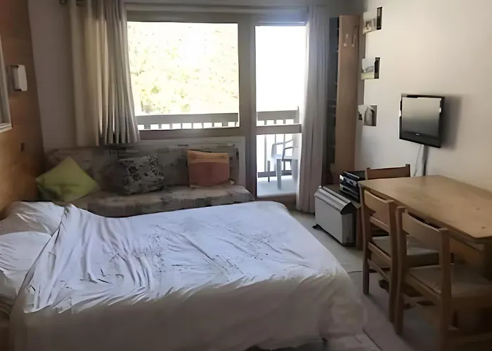 In And Out Studio, Sleeps 2-3 Κουρσεβέλ